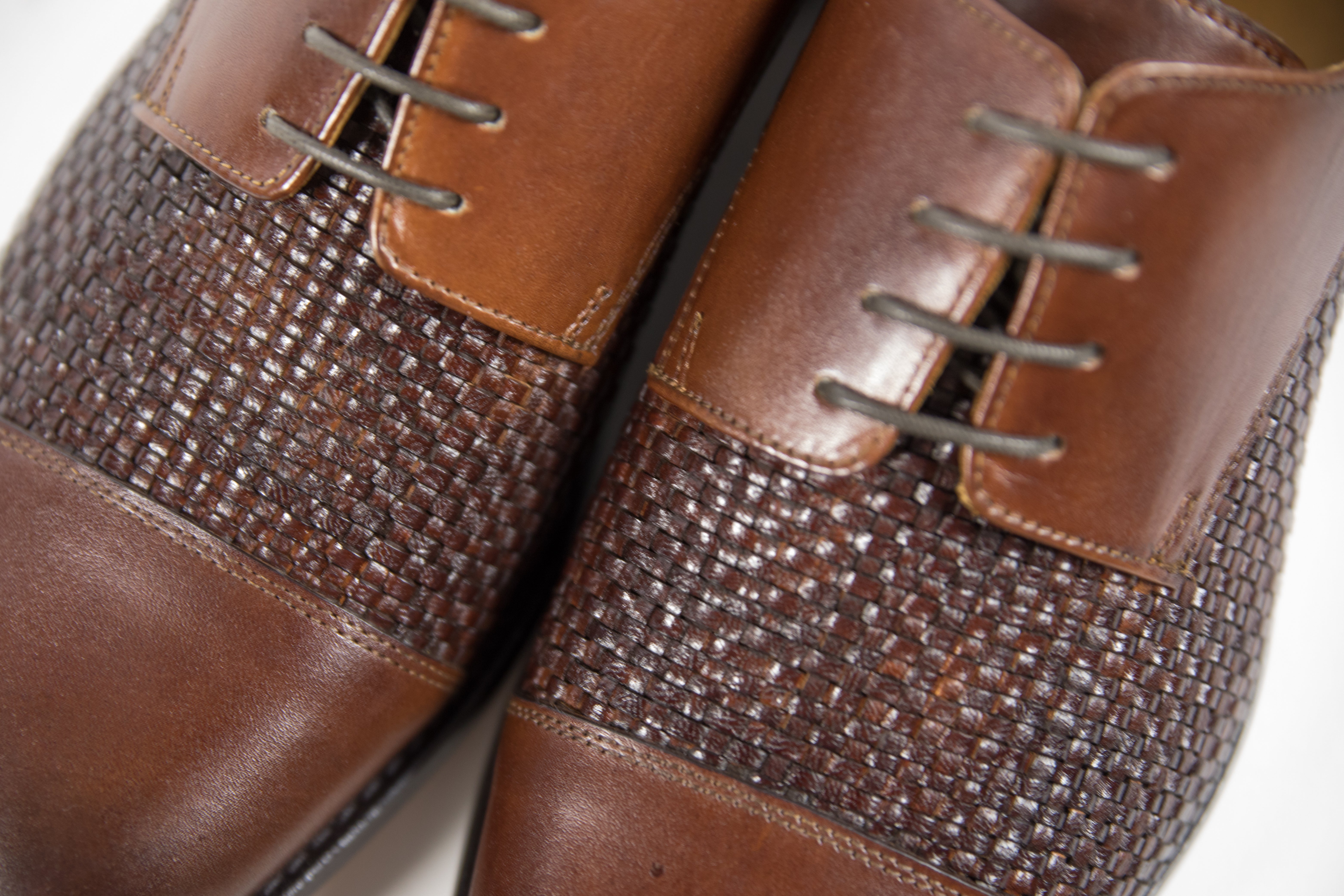 AN Woven Oxford Shoes (Brown) Sample Studio Shoes